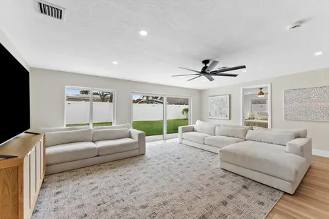 1289 SW 7th Street Boca Raton FL 33486