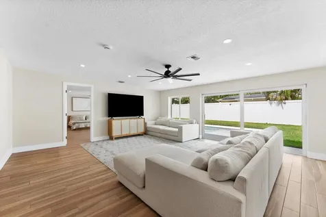 1289 SW 7th Street Boca Raton FL 33486