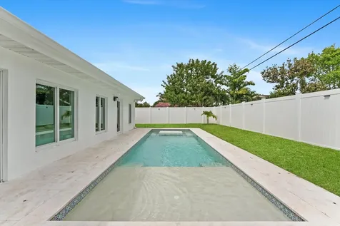 1289 SW 7th Street Boca Raton FL 33486