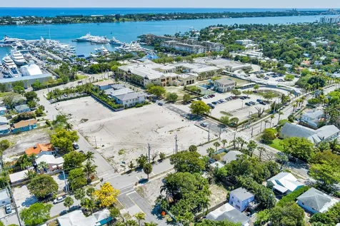 481 40th Street West Palm Beach FL 33407