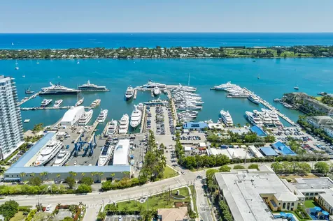 481 40th Street West Palm Beach FL 33407