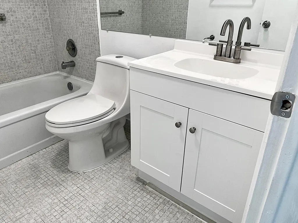 98 E Tilford Place Deerfield Beach FL 33442