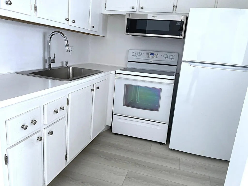 98 E Tilford Place Deerfield Beach FL 33442