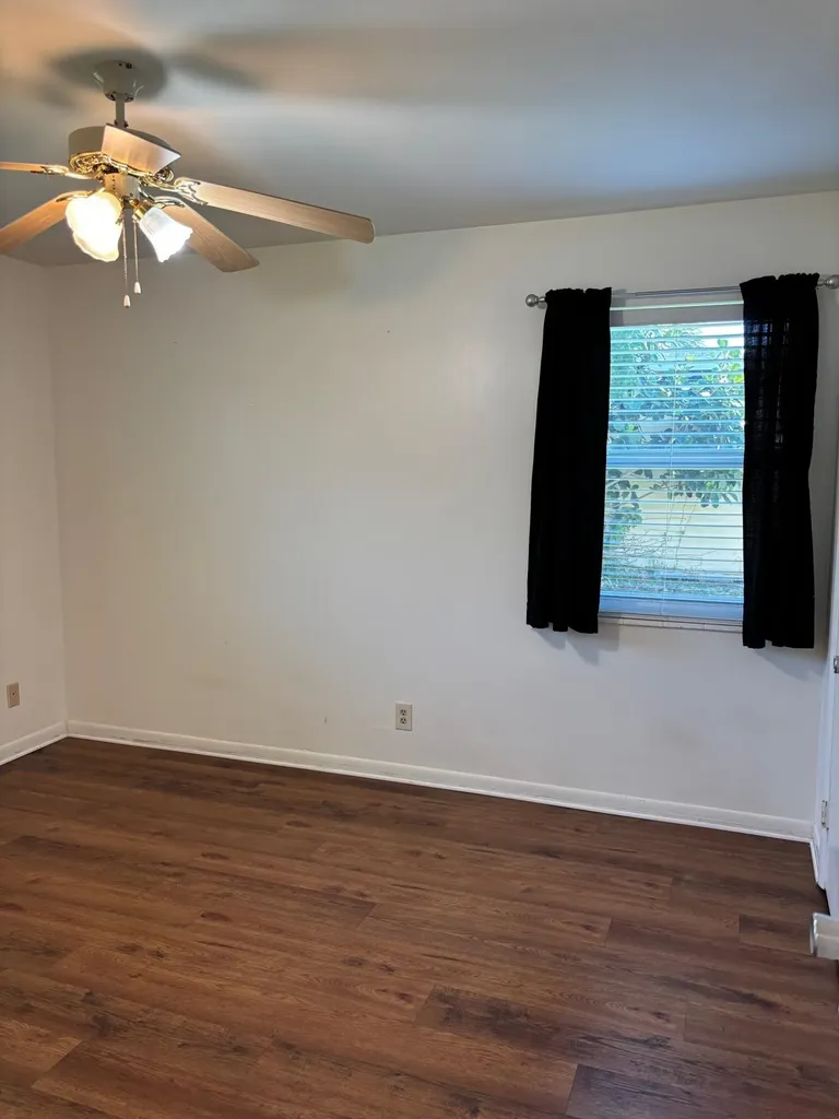 284 Cherry Street Palm Beach Gardens FL 33410