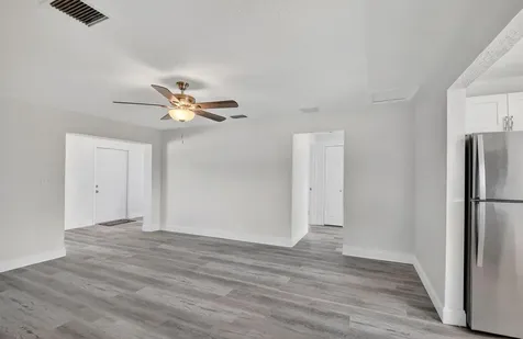 1373 W 30th Street Riviera Beach FL 33404