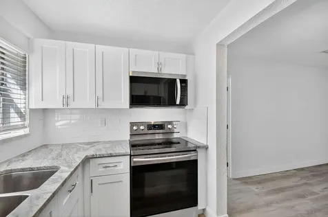 1373 W 30th Street Riviera Beach FL 33404