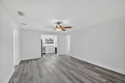 1373 W 30th Street Riviera Beach FL 33404