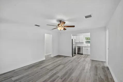 1373 W 30th Street Riviera Beach FL 33404
