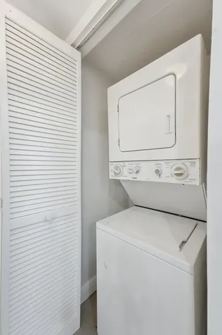 4183 Palm Bay Circle West Palm Beach FL 33406
