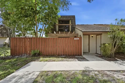 4183 Palm Bay Circle West Palm Beach FL 33406