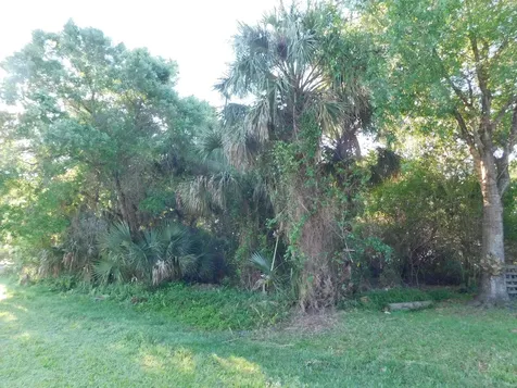 8401 Kenwood Road Fort Pierce FL 34951