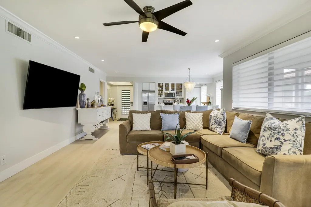438 Brackenwood Lane S Palm Beach Gardens FL 33418