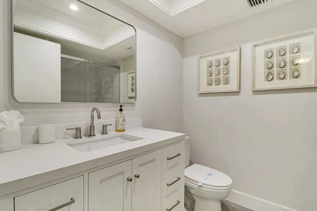 438 Brackenwood Lane S Palm Beach Gardens FL 33418