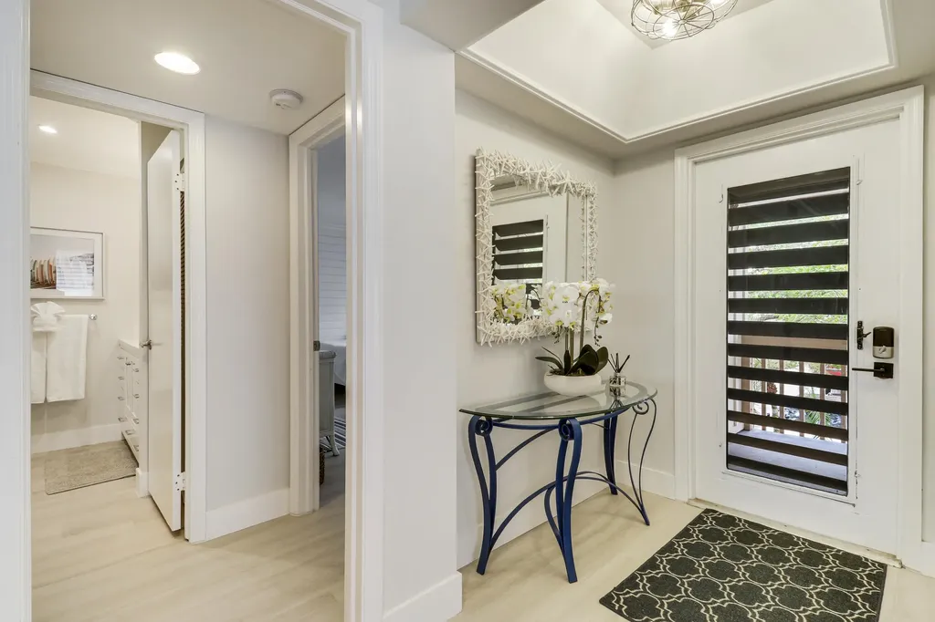 438 Brackenwood Lane S Palm Beach Gardens FL 33418