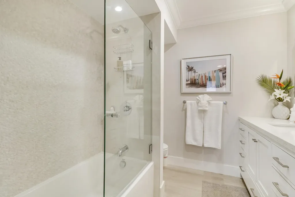 438 Brackenwood Lane S Palm Beach Gardens FL 33418