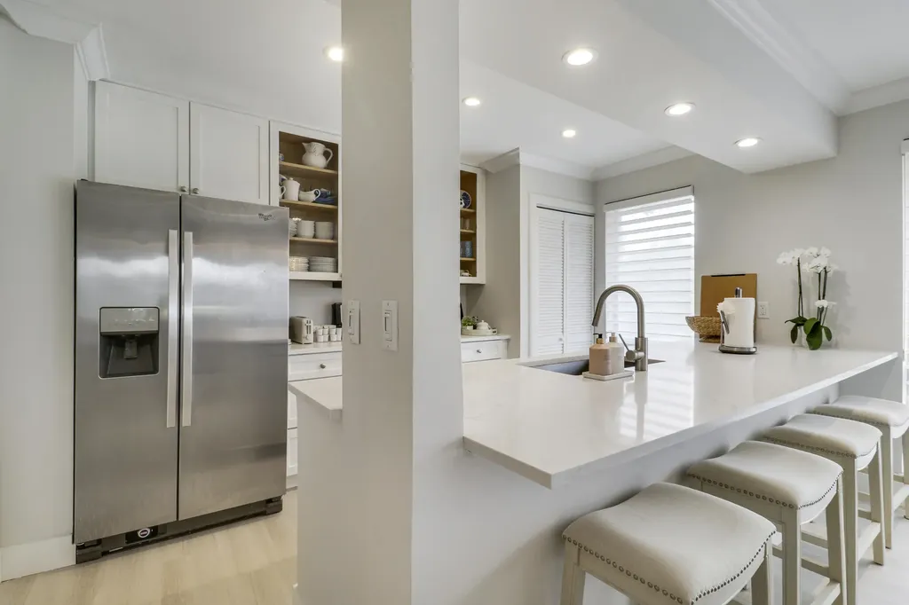 438 Brackenwood Lane S Palm Beach Gardens FL 33418