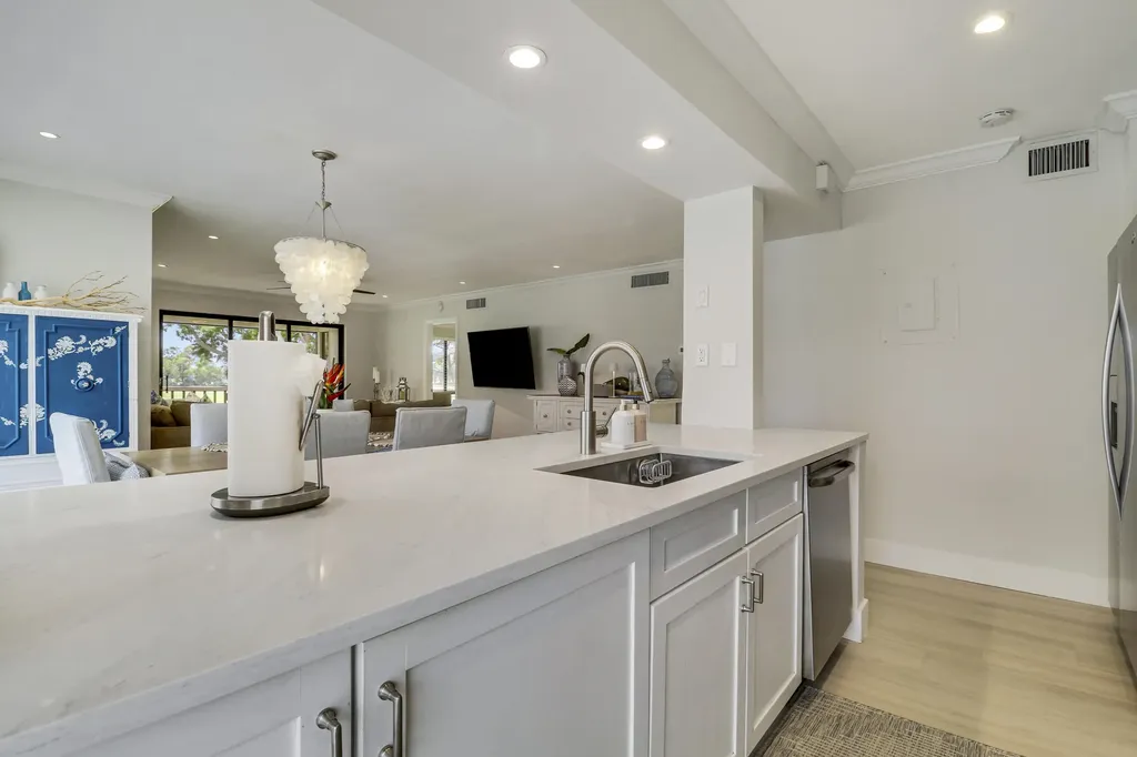 438 Brackenwood Lane S Palm Beach Gardens FL 33418