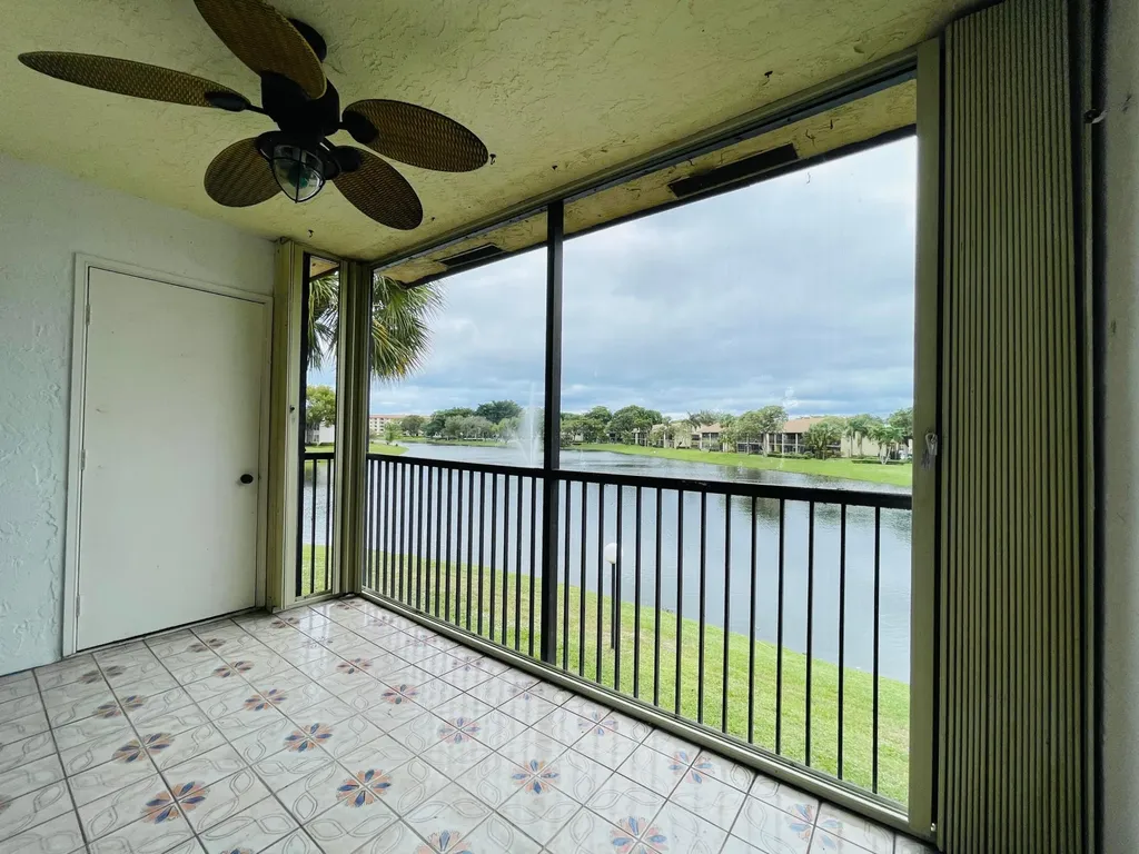 2297 SW 15th Street Deerfield Beach FL 33442