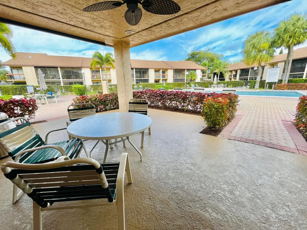 2297 SW 15th Street Deerfield Beach FL 33442