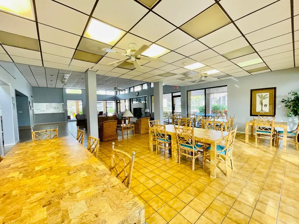 2297 SW 15th Street Deerfield Beach FL 33442