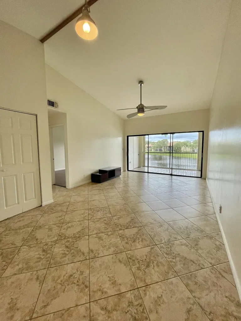 2297 SW 15th Street Deerfield Beach FL 33442
