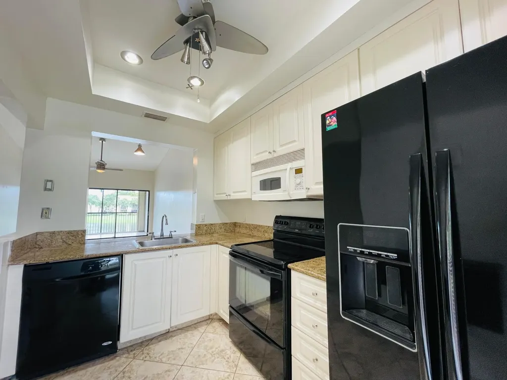 2297 SW 15th Street Deerfield Beach FL 33442