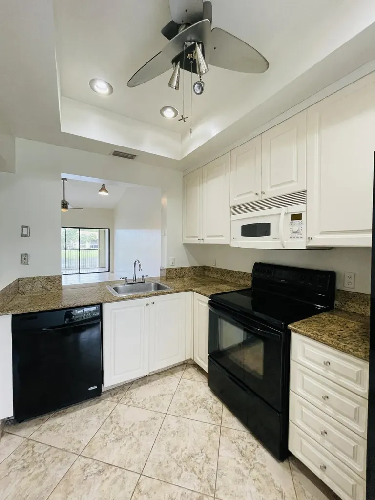 2297 SW 15th Street Deerfield Beach FL 33442
