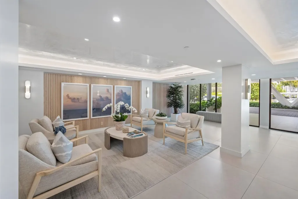 2784 S Ocean Boulevard Palm Beach FL 33480