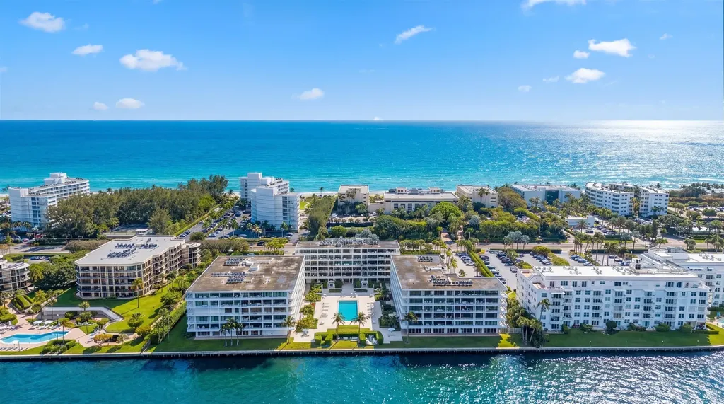 2784 S Ocean Boulevard Palm Beach FL 33480