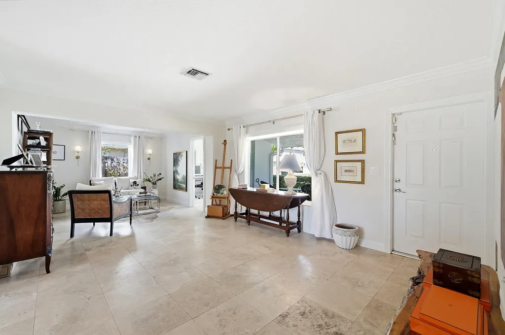 2140 NE 52nd Court Fort Lauderdale FL 33308