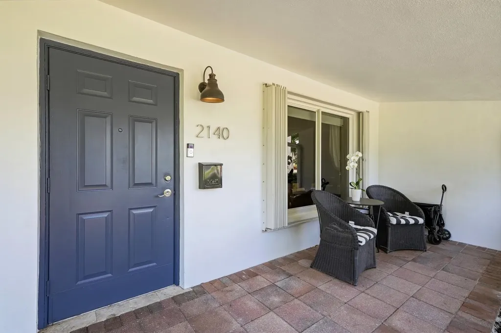 2140 NE 52nd Court Fort Lauderdale FL 33308