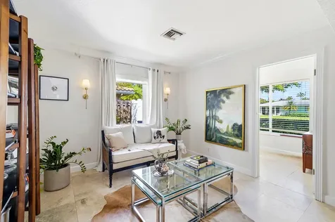 2140 NE 52nd Court Fort Lauderdale FL 33308