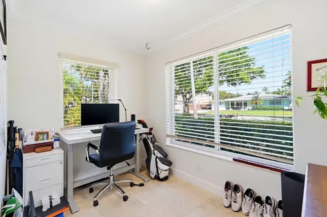 2140 NE 52nd Court Fort Lauderdale FL 33308