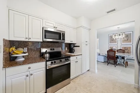 2140 NE 52nd Court Fort Lauderdale FL 33308
