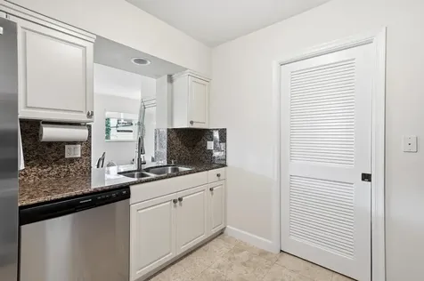 2140 NE 52nd Court Fort Lauderdale FL 33308