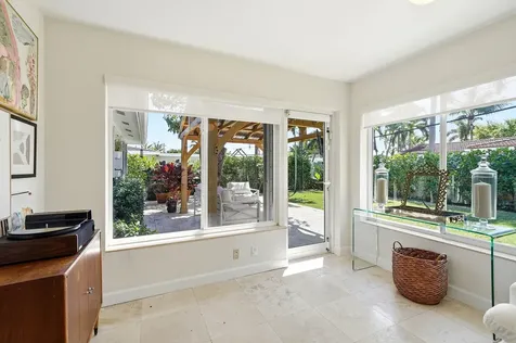 2140 NE 52nd Court Fort Lauderdale FL 33308