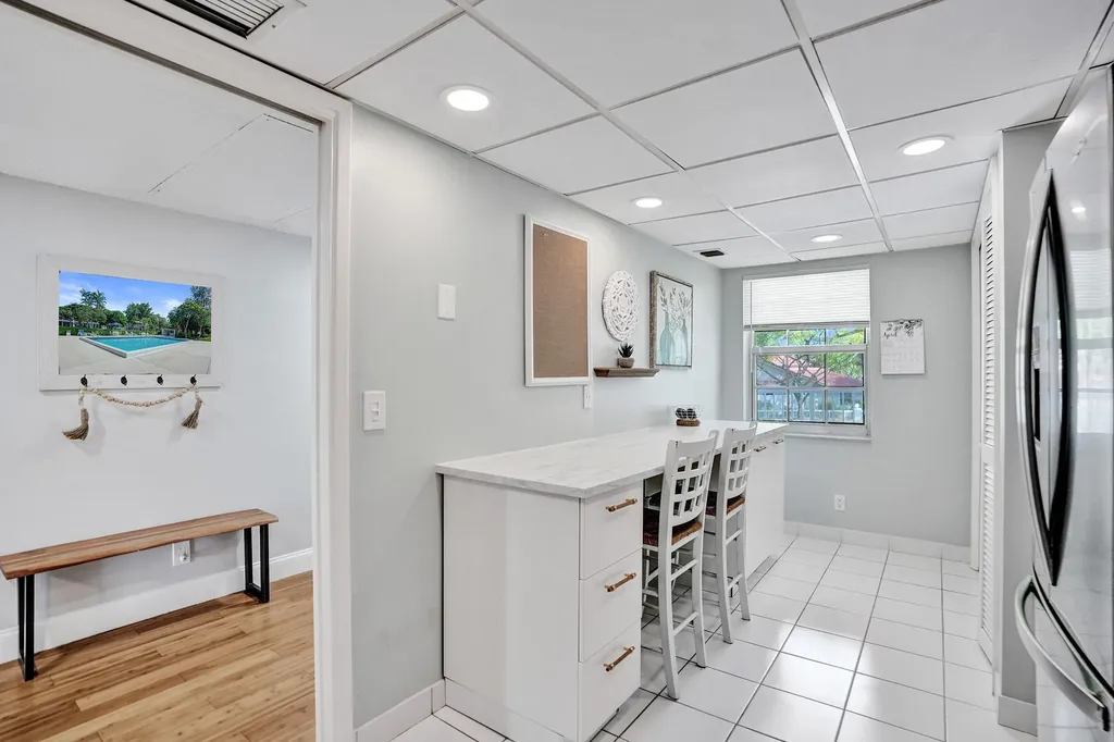 4200 Oaks Terrace Pompano Beach FL 33069