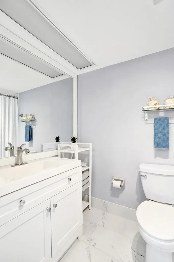 4200 Oaks Terrace Pompano Beach FL 33069