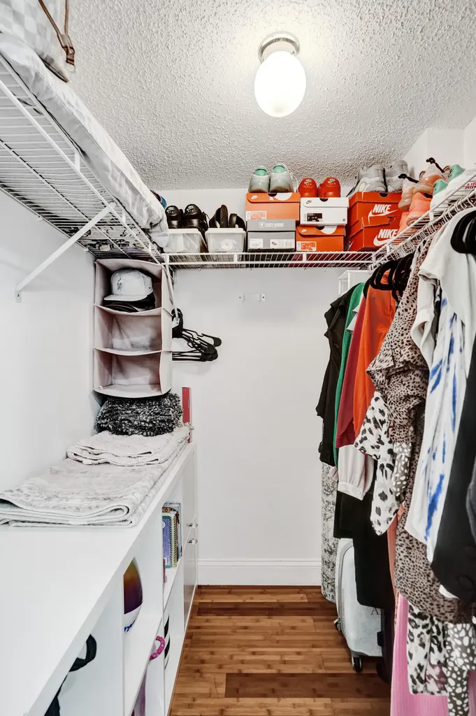 4200 Oaks Terrace Pompano Beach FL 33069