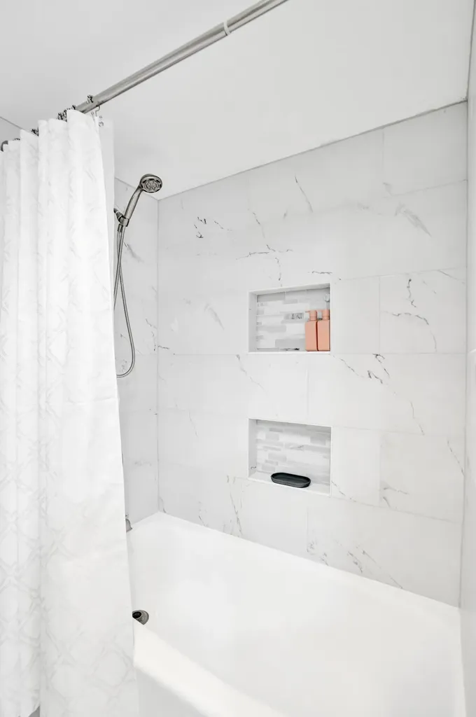 4200 Oaks Terrace Pompano Beach FL 33069