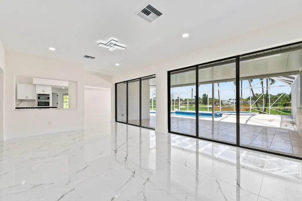 163 SE Osprey Ridge Port St Lucie FL 34984