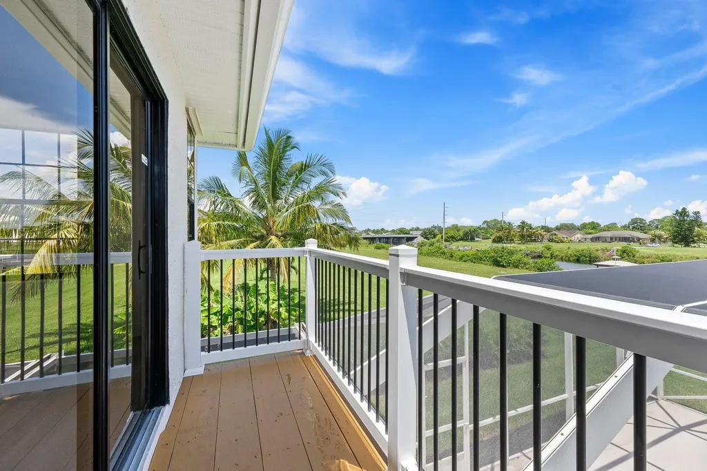 163 SE Osprey Ridge Port St Lucie FL 34984