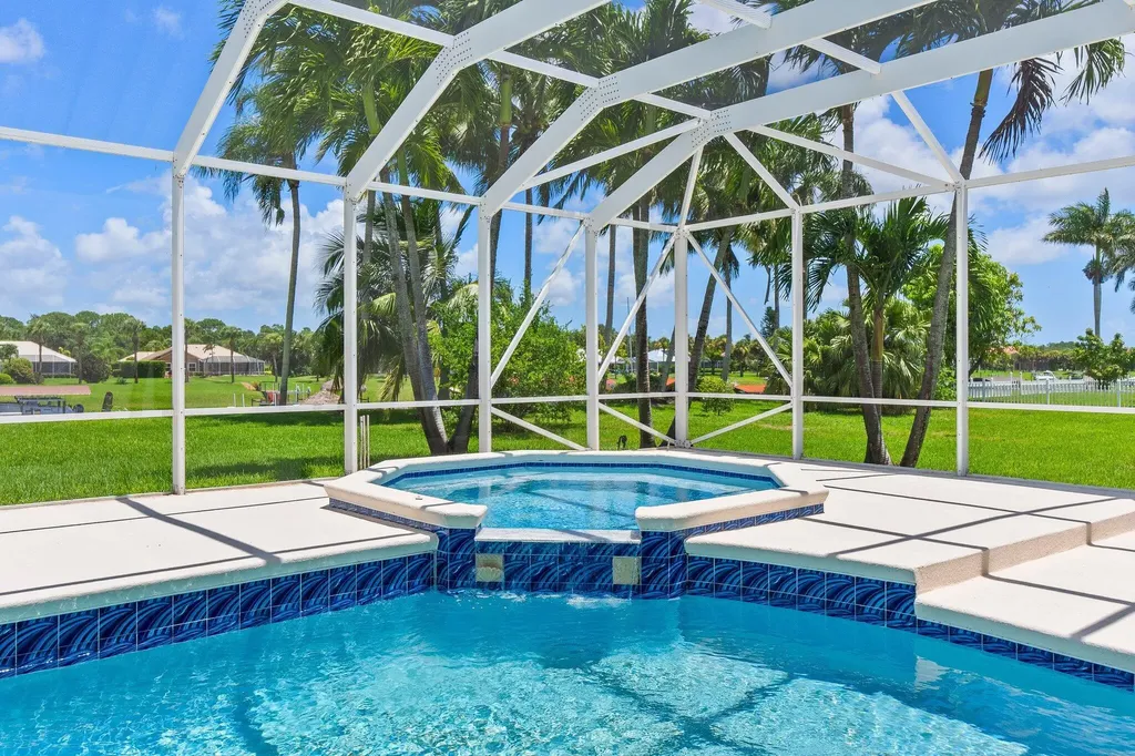 163 SE Osprey Ridge Port St Lucie FL 34984