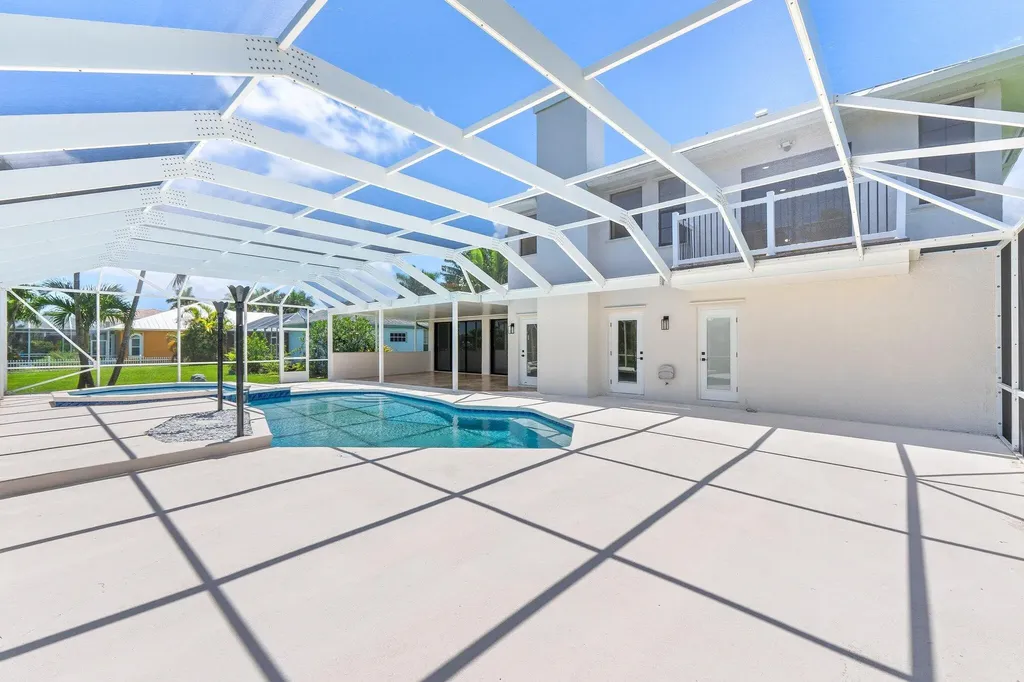 163 SE Osprey Ridge Port St Lucie FL 34984