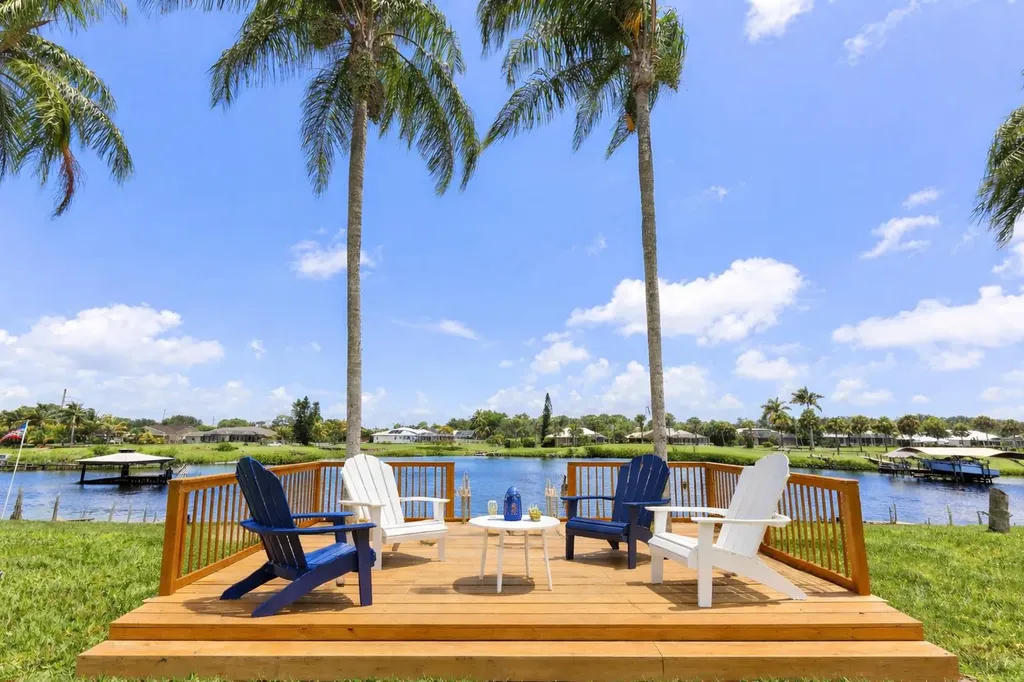163 SE Osprey Ridge Port St Lucie FL 34984
