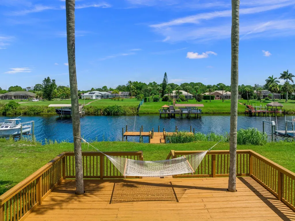 163 SE Osprey Ridge Port St Lucie FL 34984