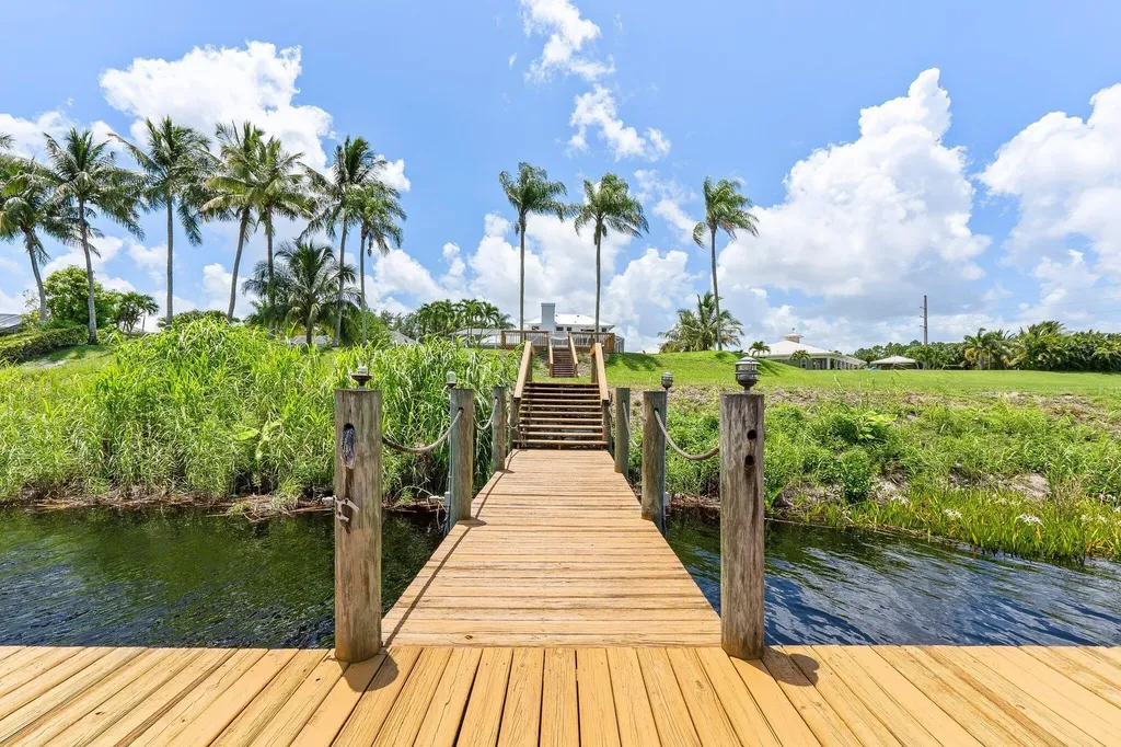 163 SE Osprey Ridge Port St Lucie FL 34984