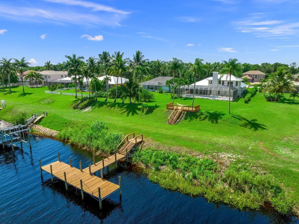 163 SE Osprey Ridge Port St Lucie FL 34984