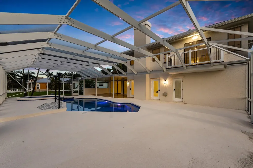 163 SE Osprey Ridge Port St Lucie FL 34984