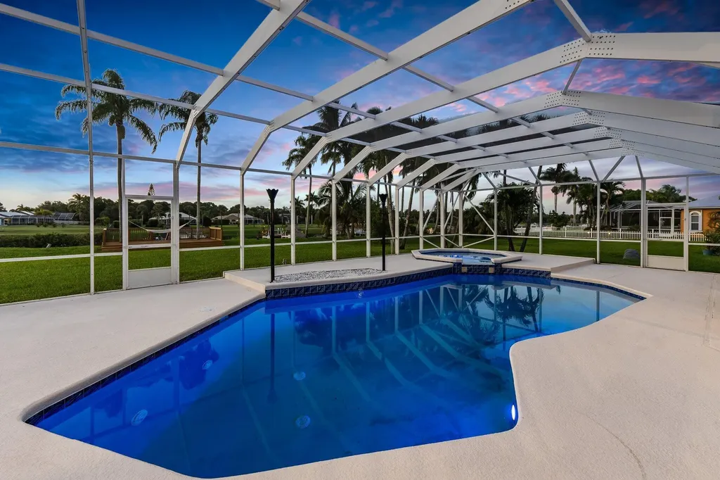 163 SE Osprey Ridge Port St Lucie FL 34984
